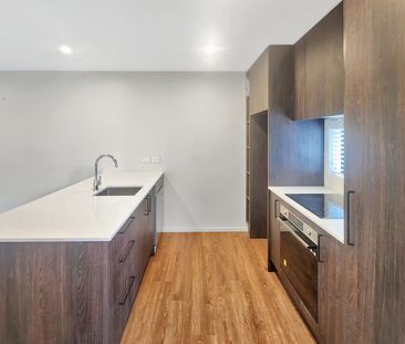 Modern Living - Photo 6