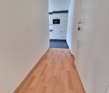 Wohnen mit grosser Küche und grossem Bad! - Foto 4