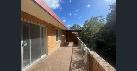 Near new renovated and conveniently located-(OPEN HOUSE: SATURDAY 9:00-9:15AM) - Photo 5