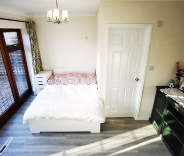 Room in a Shared House, Bransford Avenue, CV4 - Photo 2