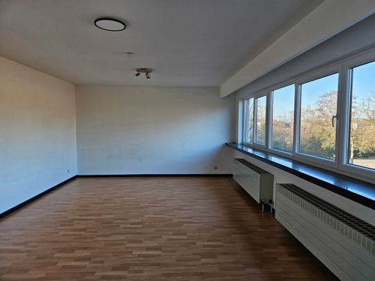 Licht appartement met 2 slaapkamers en parkeergelegenheid - Foto 1