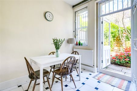 Castelnau Gardens, Barnes, SW13, London - Photo 2