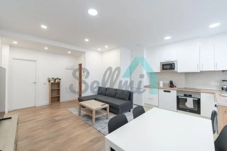 Piso de alquiler en Juan Ramon Jimenez, Masip - Photo 2