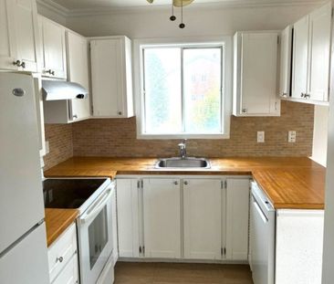 Nouveauté sur le marché Appartement à louer - Laval (Chomedey) (Aut... - Photo 1