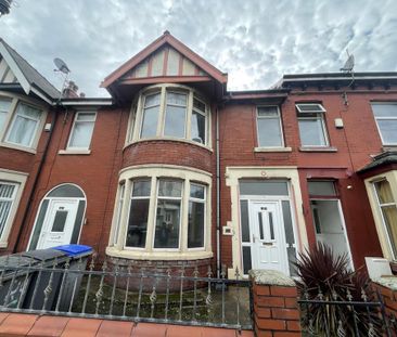 3 bedroom terraced house to rent - Photo 4