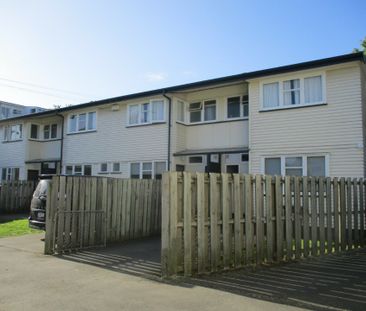 Easy Living - Photo 5