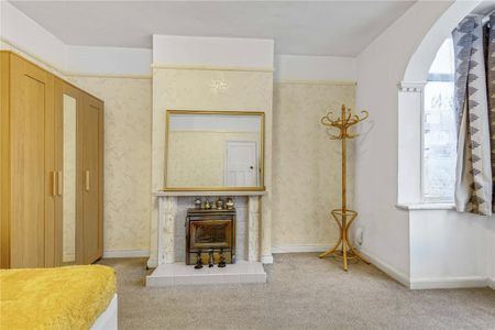 Blakenham Road, Tooting, SW17, London - Photo 2