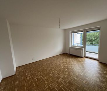 Blick ins Grüne, 3-Raum-Wohnung mit Balkon und Tiefgarage - Siemens... - Photo 6