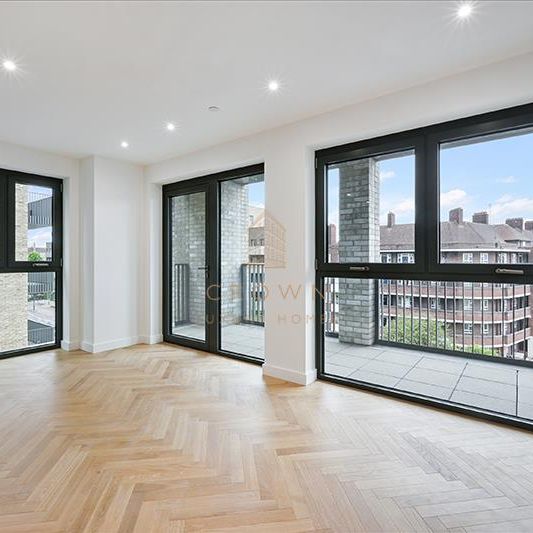 Emperor Point, Woodberry Down, N4 - Photo 1