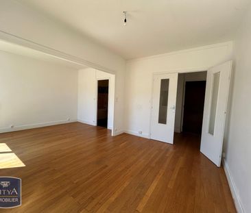 Location Appartement 1 pièce 40m² BLOIS 41000 - Photo 2
