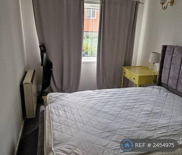 2 bedroom flat to rent - Photo 6