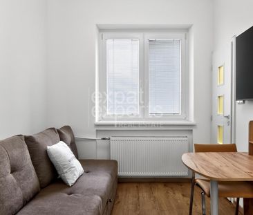 Útulná garsónka 17m2, parkovanie, centrum mesta - Photo 1
