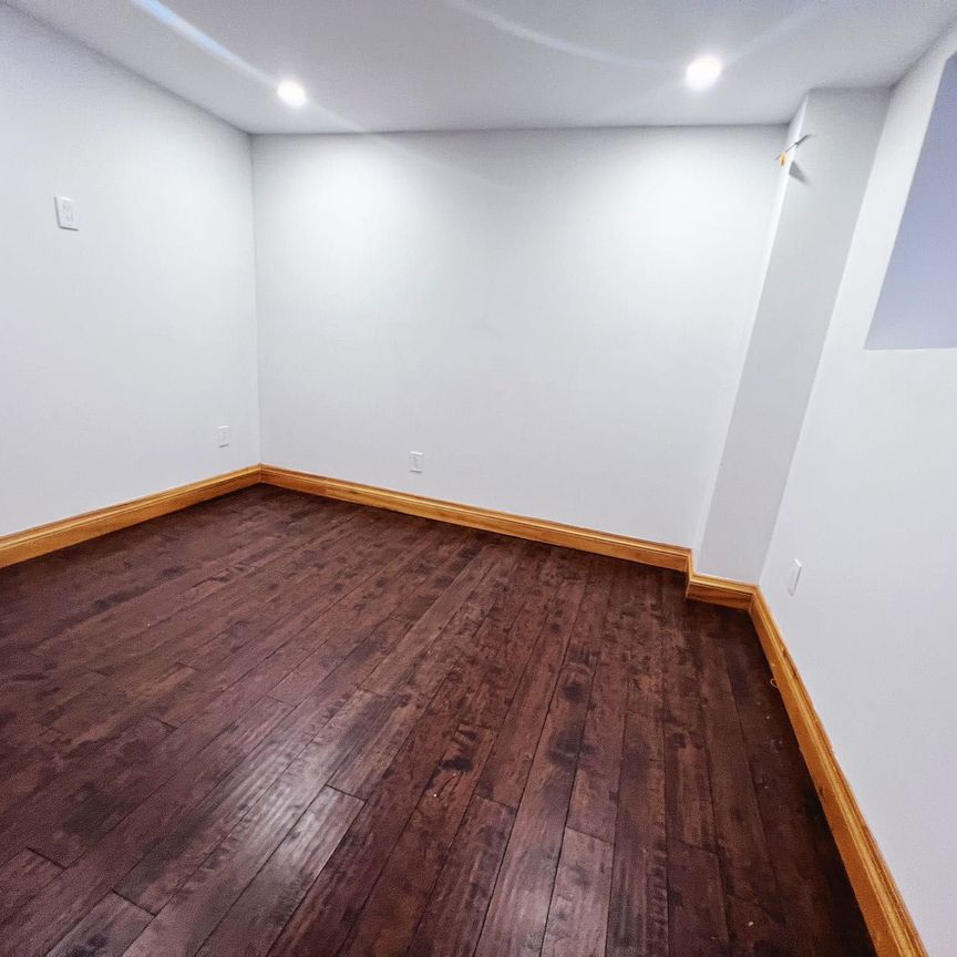 For Lease - Bsmt-220 Sixteen Mile Drive, Oakville, Ontario - Photo 1