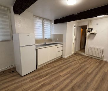 Location Appartement 1 pièce 22m² - Photo 2