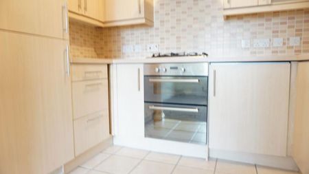 2 bedroom house to rent - Photo 3