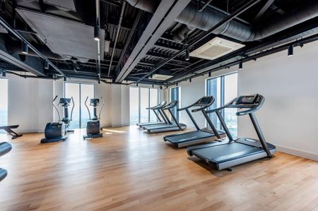 1 bedroom flat to rent - Photo 4