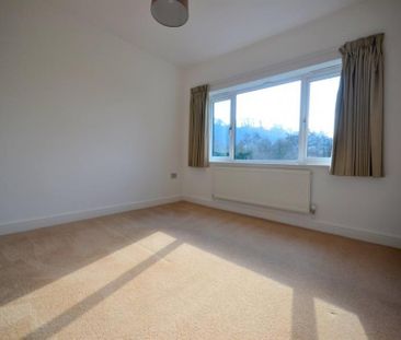 4 Bedroom Detached To Let - Photo 3