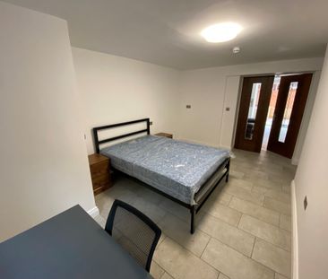 Back Manor Terrace, Leeds - Photo 6