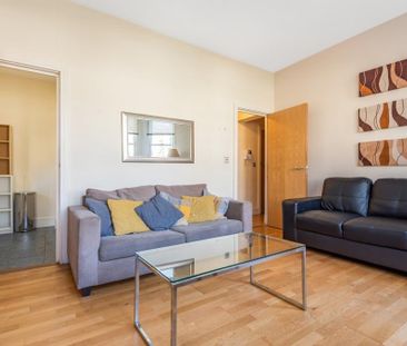 1 bedroom flat to rent - Photo 6