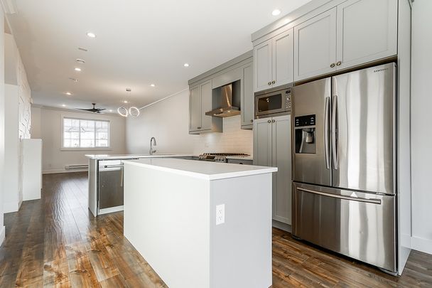 Switch. 3 Bedrooms Plus Flex Room Townhouse - Photo 1