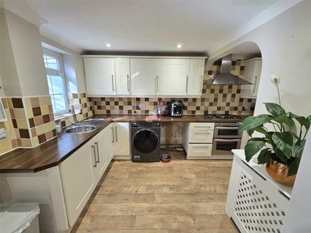 Little Ringdale, Bracknell, Berkshire, RG12 - Photo 3