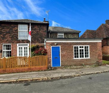 3 bedroom semi-detached house to rent - Photo 3