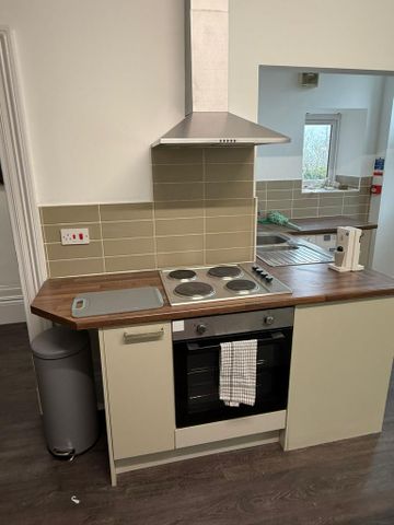 8 bedroom house share to rent - Photo 4