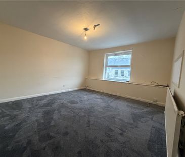 High Street, Witney, Oxfordshire, OX28 - Photo 6