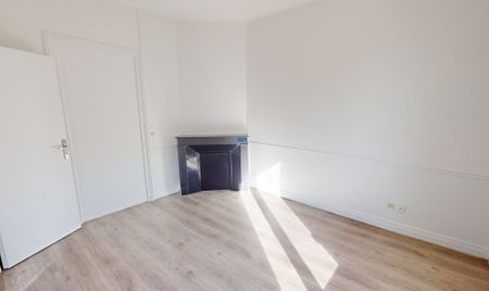 Appartement à louer - REIMS AVE DE LAON - Photo 2