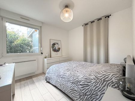 T2 MEUBLE AVEC PARKING NEUDORF - Photo 3