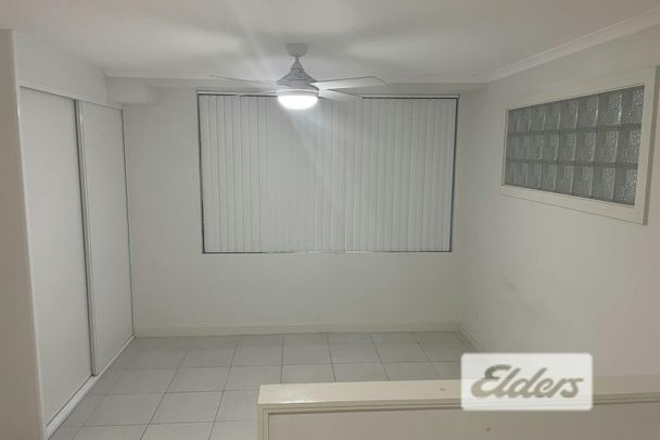 92B Acacia Avenue - Photo 1