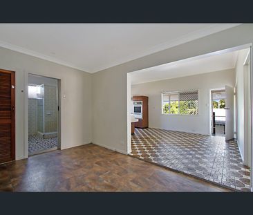 2/559 Old Cleveland Road, Camp Hill, Qld 4152 - Photo 4