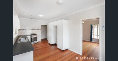 Immaculately Presented. - Photo 3