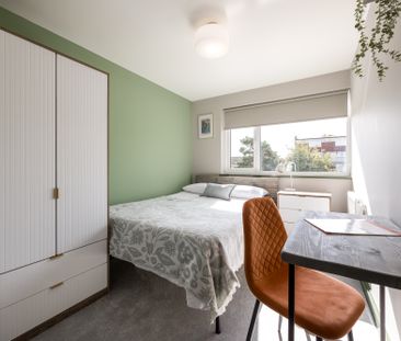 OX Living is proud to present this high-quality 6-bedroom co-living... - Photo 6