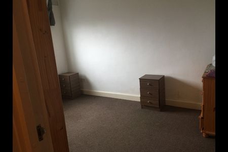 2 Bed Flat, Eccles New Road, M5 - Photo 5