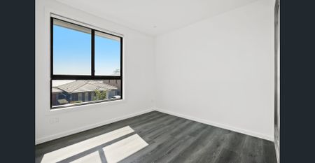 Apply Now - Century 21 | the Paramount Group - Photo 2