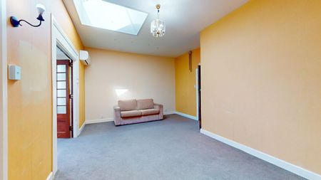 90 Kelburn Parade, Kelburn - Photo 3