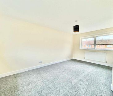 2 Bedroom Semi-Detached to Rent in Ashton - Photo 6