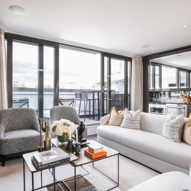 Prince Of Wales Terrace, London - Photo 1