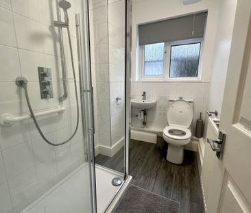 Alberta Avenue - Photo 4