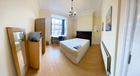 6 bedroom semi-detached house to rent - Photo 5