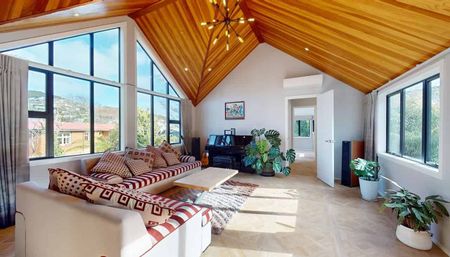 Executive Residence – Elegance, Space, and Security in Central Karori - Photo 3