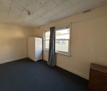 13 Wurruk Avenue, Preston VIC 3072 - Photo 5