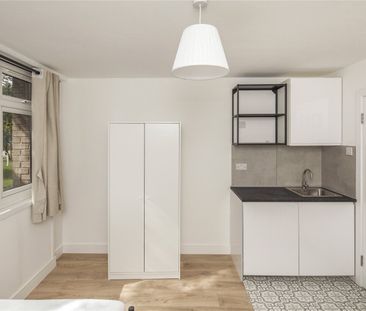 Coburg Crescent, London, SW2 3HU - Photo 6