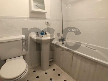 Sandringham Close, Wellingborough, Northamptonshire, NN8 - Photo 5