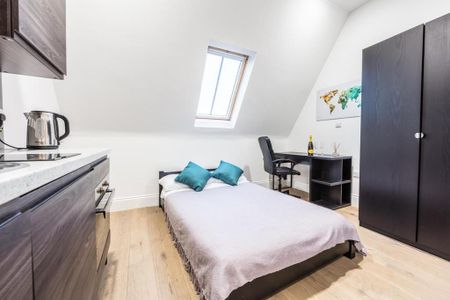 Studio to rent - Photo 3