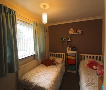 3 Bedroom Semi Detached To Let - Photo 3