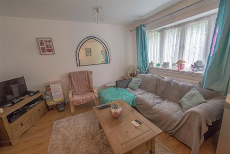 1 Bedroom Maisonette To Let - Photo 4