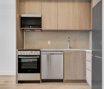 7437 Kingston Road #720B - Photo 3