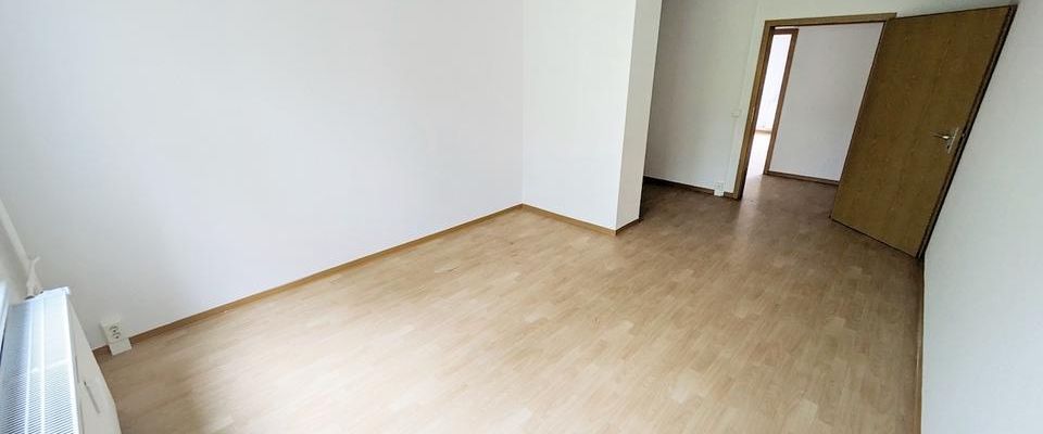 ++ schöne, gemütliche 3-Raum Wohnung mit Balkon in Limbach-Oberfrohna - gepflegte Wohnanlage ++ - Foto 1